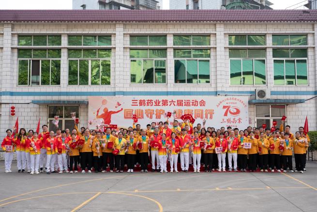 NIE_3048.jpg NIE_3048.jpg