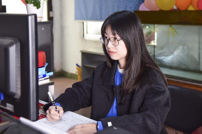 4.曹燕婷.jpg 4.曹燕婷.jpg